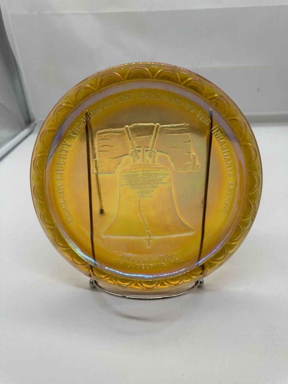 Vintage Indiana Glass Liberty Bell Gold Carnival Glass Decorative Plate 8"